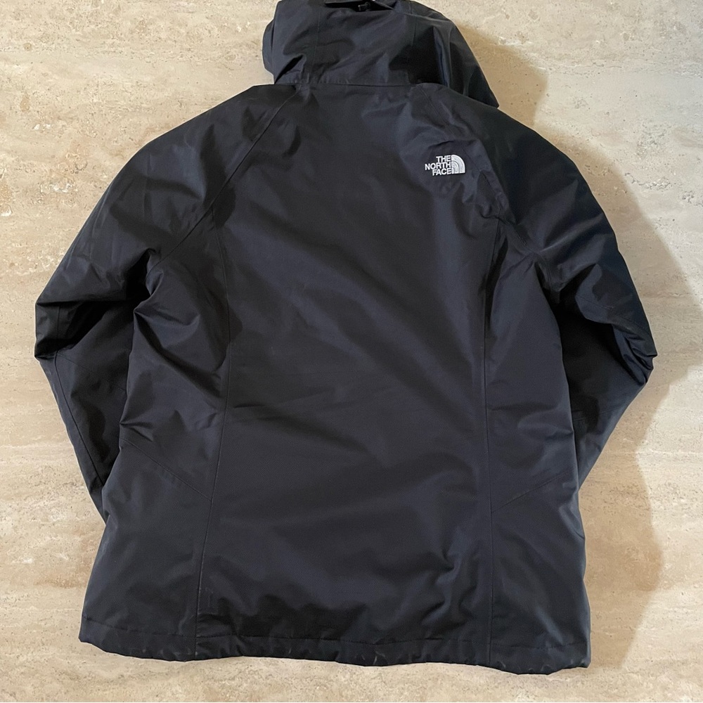 The North Face Hyvent 3-in-1 Triclimate Jakcet - Picture 2 of 12